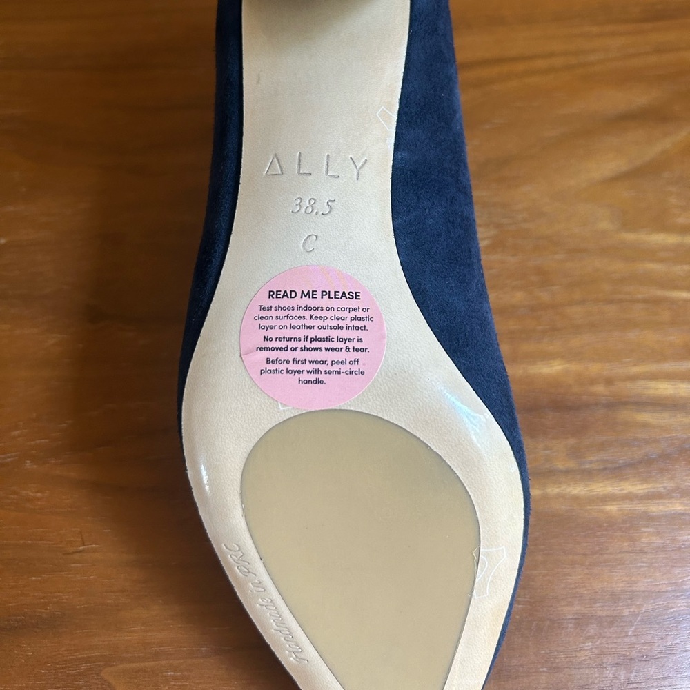 NWOT Ally Shoes Noble Suede Lower Block Heel | women’s size: 38.5 C | navy - Picture 12 of 15